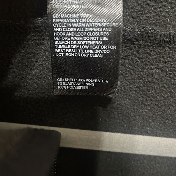 EUC North Face Women’s Soft-shell jacket - Picture 4 of 12